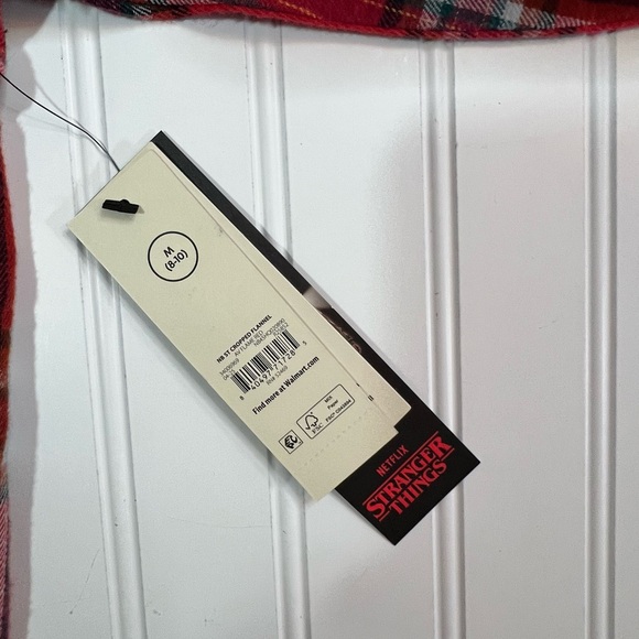 Stranger Things Women's M 8-10 Red Plaid Crop WSQK Shirt - Picture 6 of 12